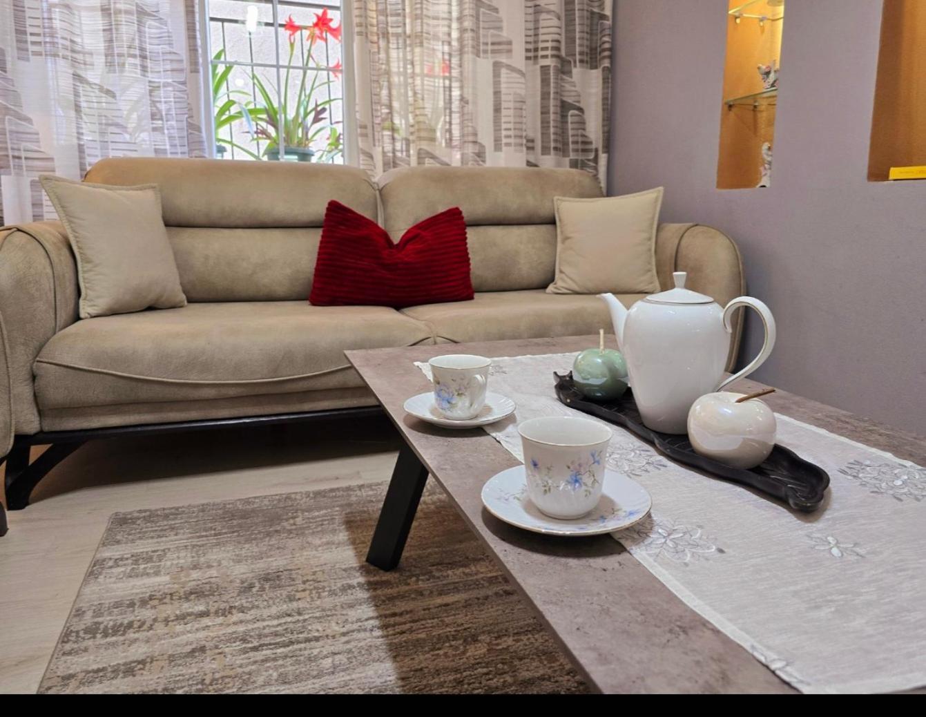 Grace'S Centre Apartment Shkodër Buitenkant foto